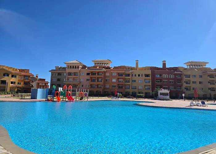 Luxury Inside Premium Lagoon View Sheikh 4*