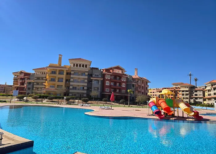 Luxury Inside Premium Lagoon View Sheikh